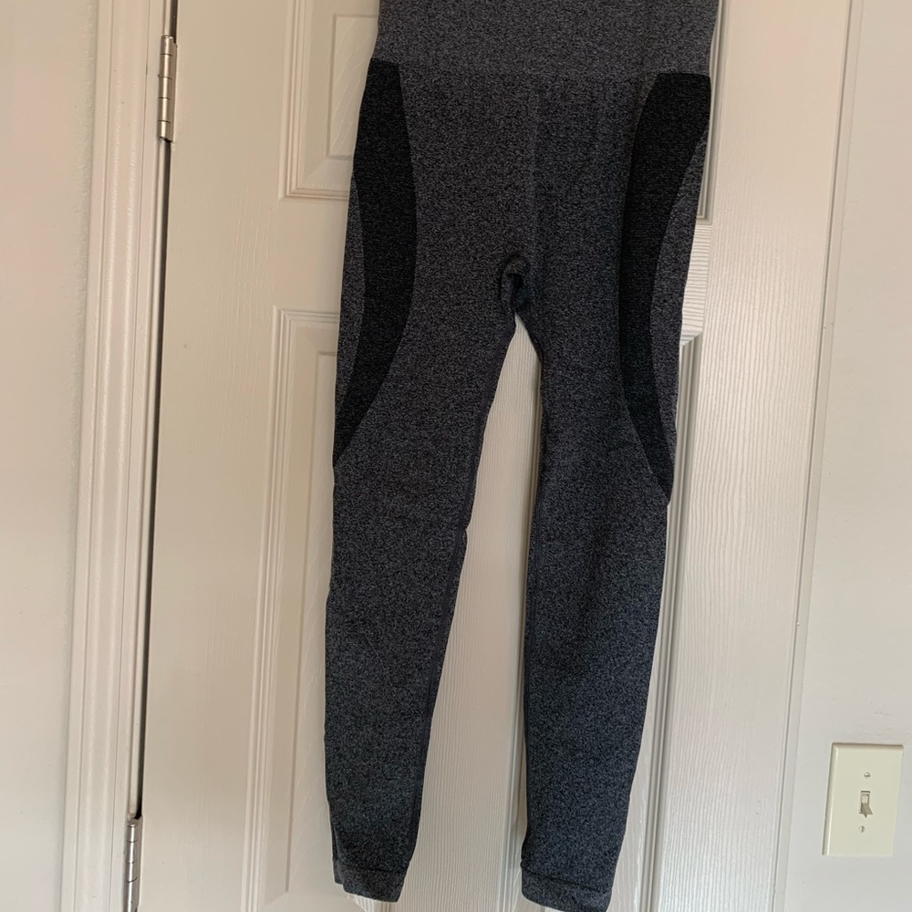 Black booty lift leggings